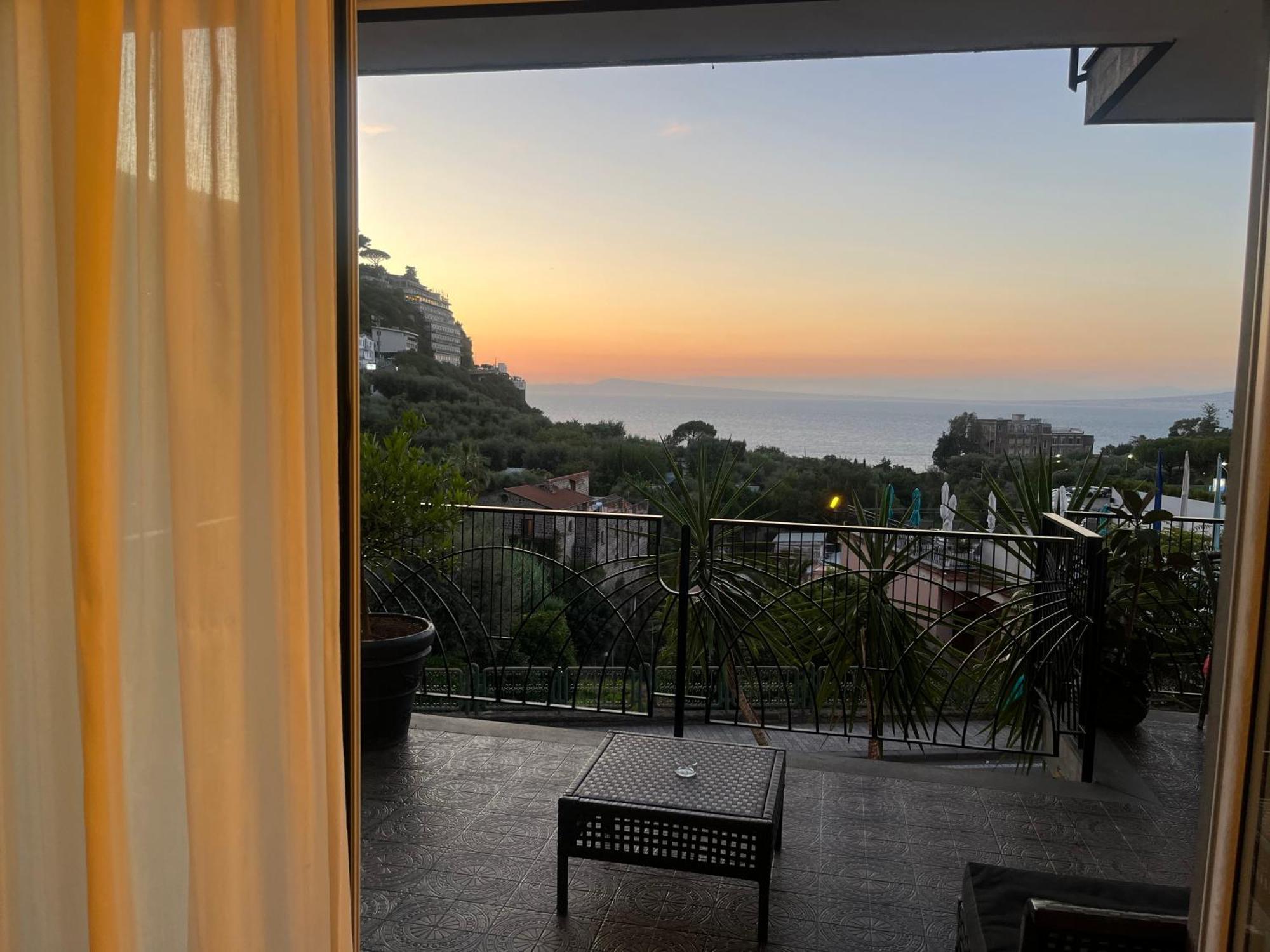 Ferienwohnung La Conca Dei Sogni Sorrent Exterior foto